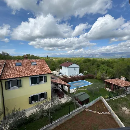 Apartmán Gostinjac Apartments *